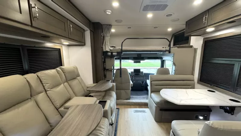 32KD - DSO Floorplan Main Room