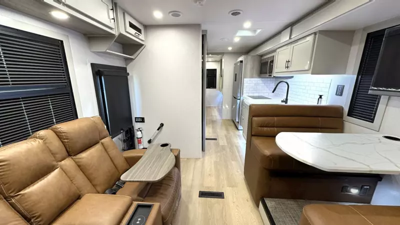 32KD Floorplan Main Room